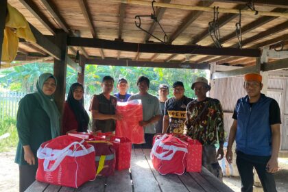 Bantuan korban kebakaran Lumpue Parepare Sulsel