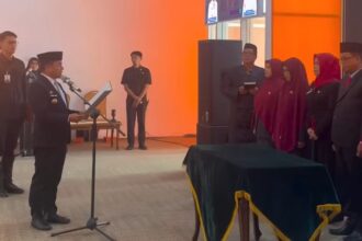 Tasming Hamid lantik direktur PAM Tirta Karajae